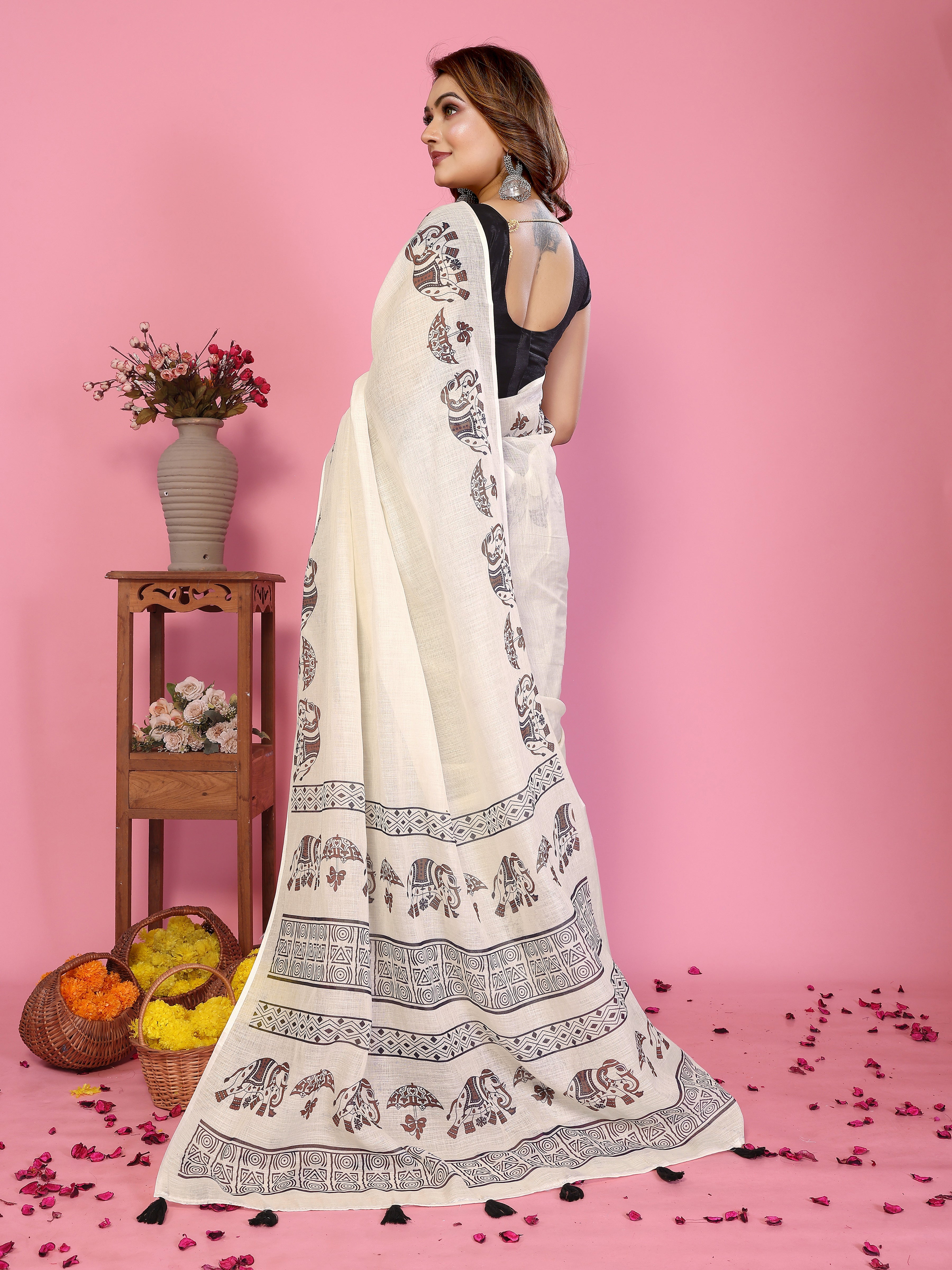 Women Soft Linen Cotton Tribal Elephant Border Print Saree