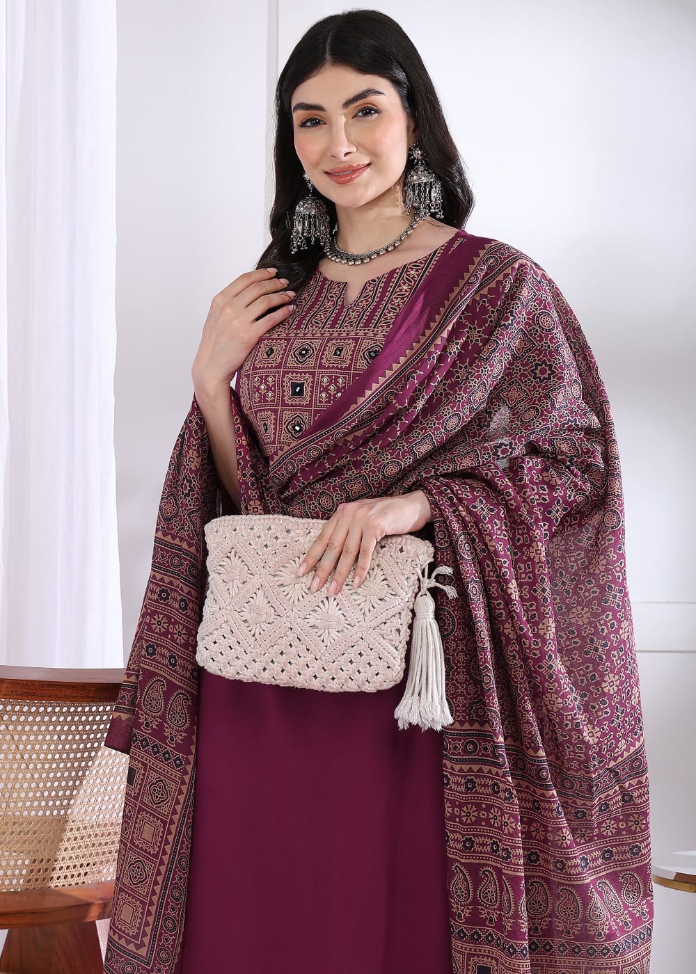 Women Ethnic Motifs Printed Regular Kurta with Pant & With Dupatta Kurta Sets