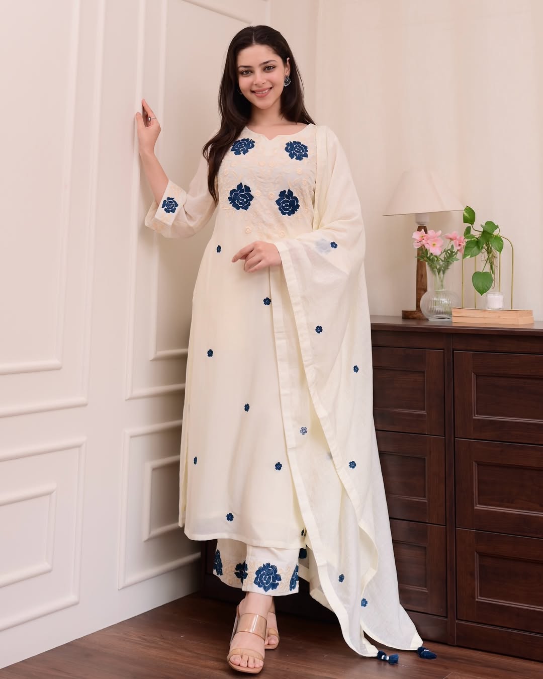 Women's Round Neck Floral Design Ivory Embroidered Kurta Set with Dupatta-Off White Embroidered Kurta, Trouser/Pant & Dupatta Set