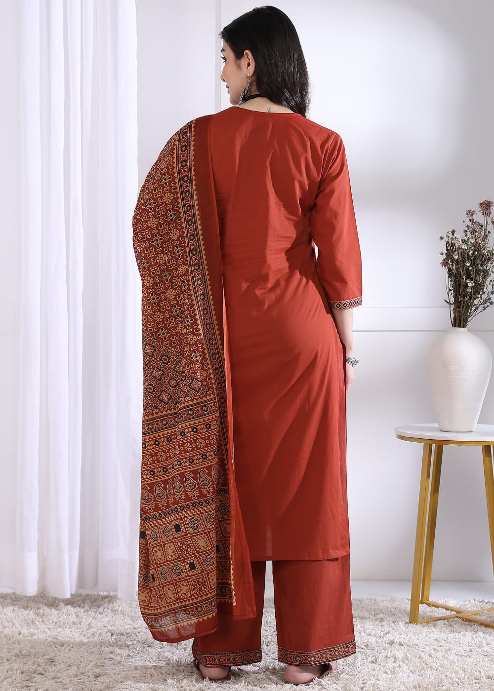 Women Ethnic Motifs Printed Regular Kurta with Pant & With Dupatta Kurta Sets