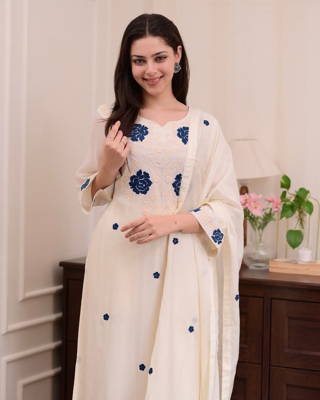 Women's Round Neck Floral Design Ivory Embroidered Kurta Set with Dupatta-Off White Embroidered Kurta, Trouser/Pant & Dupatta Set