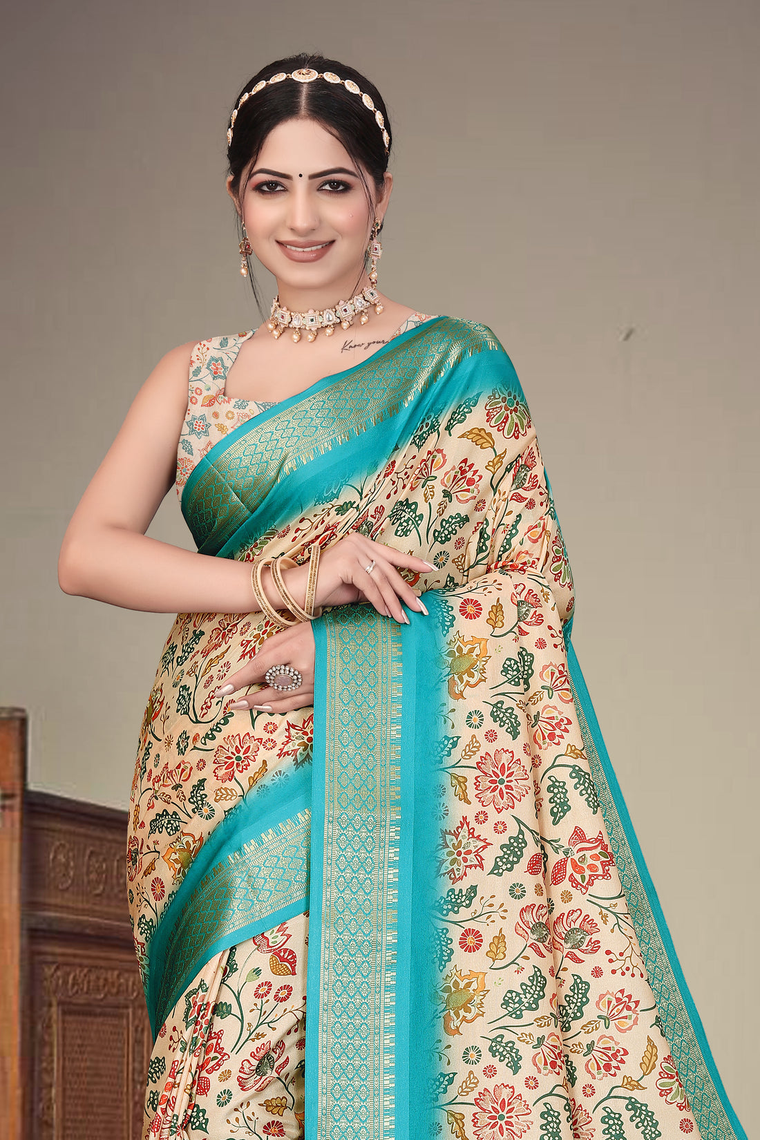 Women Rich Cotton Silk Saree with Jacquard Border