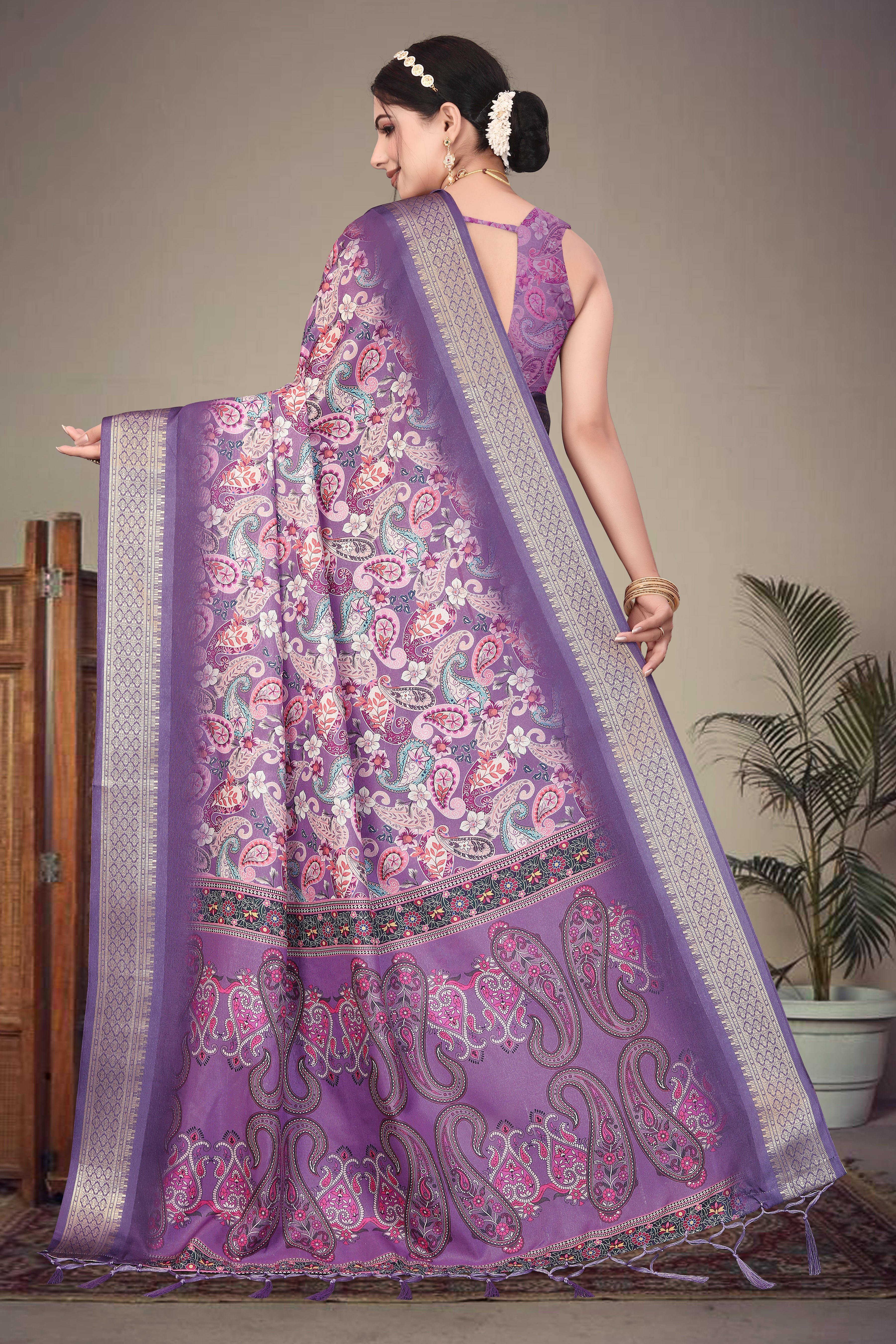 Womne Traditional Cotton Silk Designer Saree