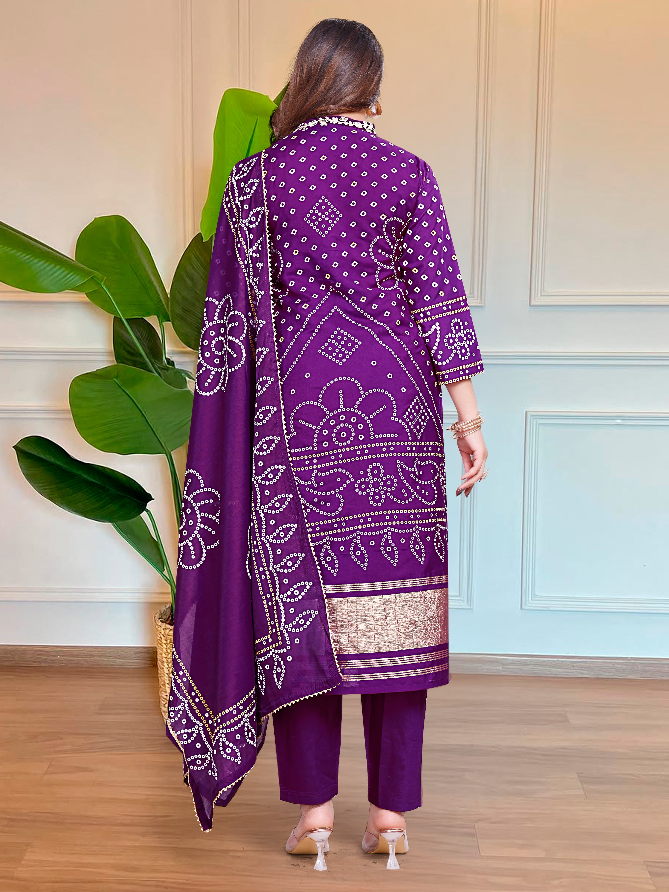 Women Lagadi Patta With Hand Printed and Embroidered Kurti Pent and Dupatta Set