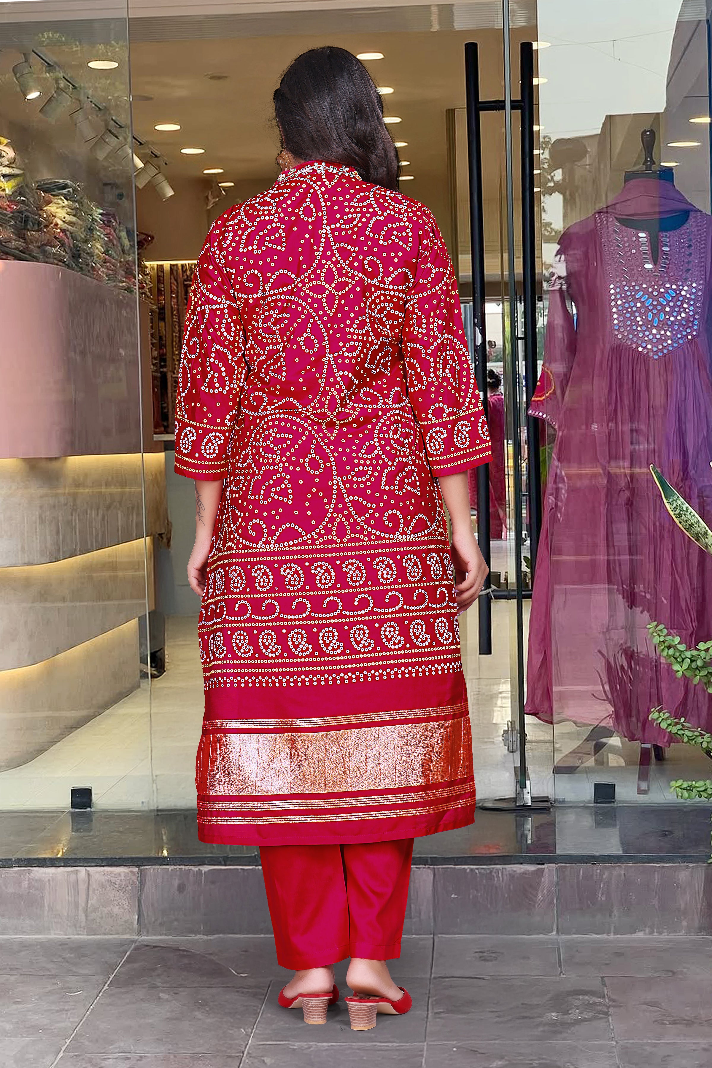 Women Viscose Silk Bandhani-Style Hand Printed Kurta with Pant And Dupatta