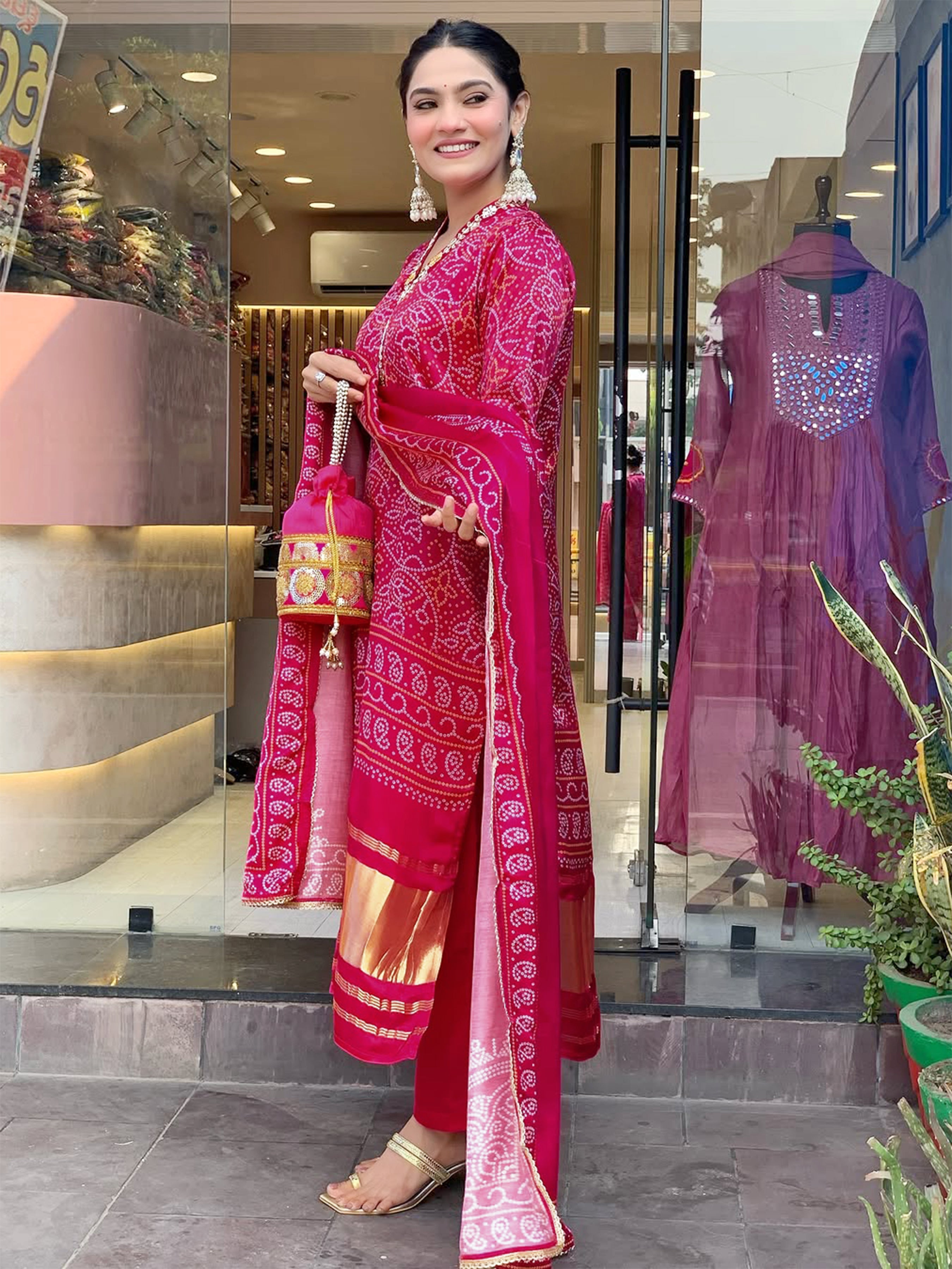 Women Viscose Silk Bandhani-Style Hand Printed Kurta with Pant And Dupatta