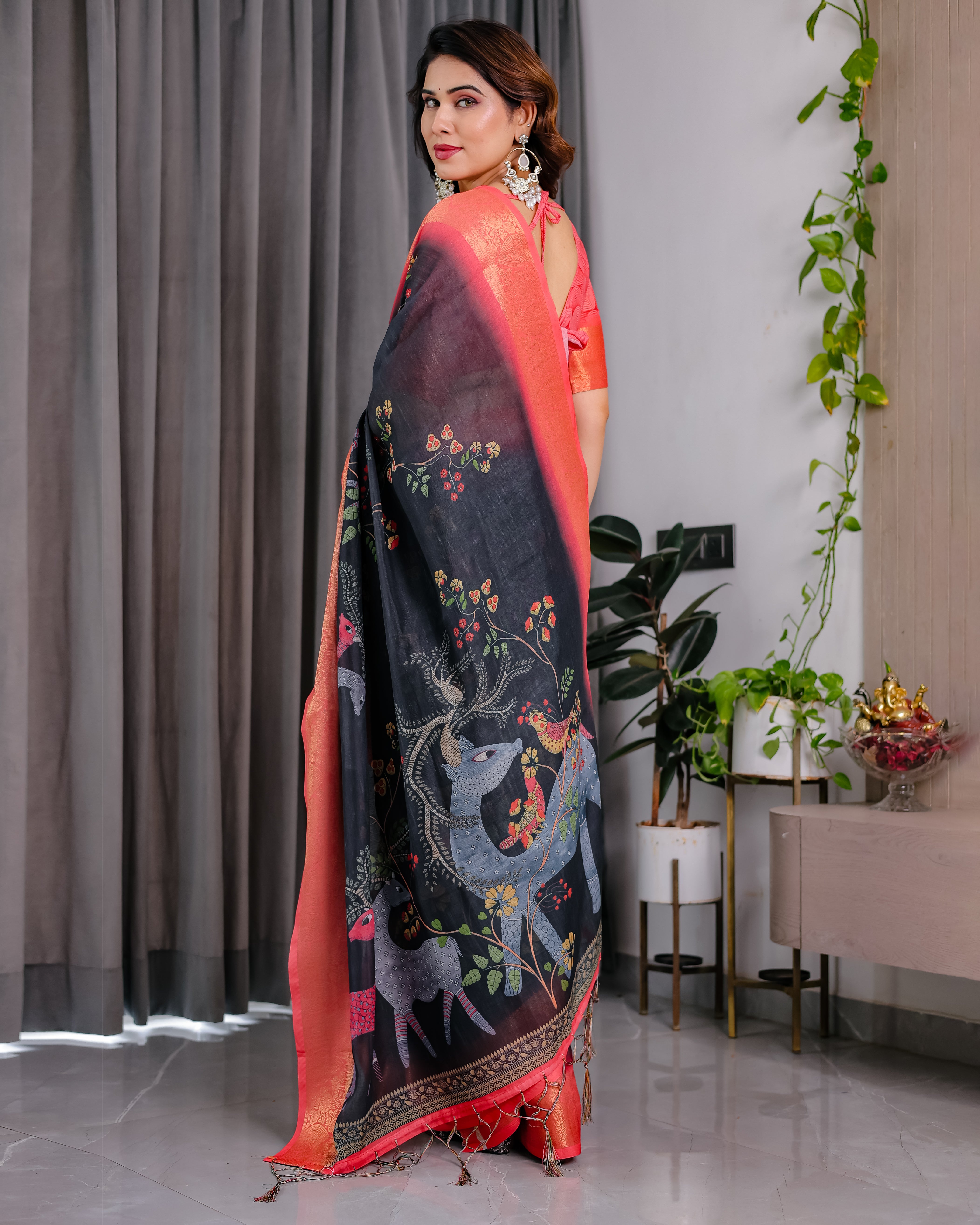 Women Premium Ethnic Linen Floral Digital Print Saree