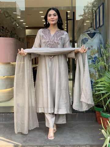 Women Muslin Embroidered Straight Kurta Pant Set with Dupatta