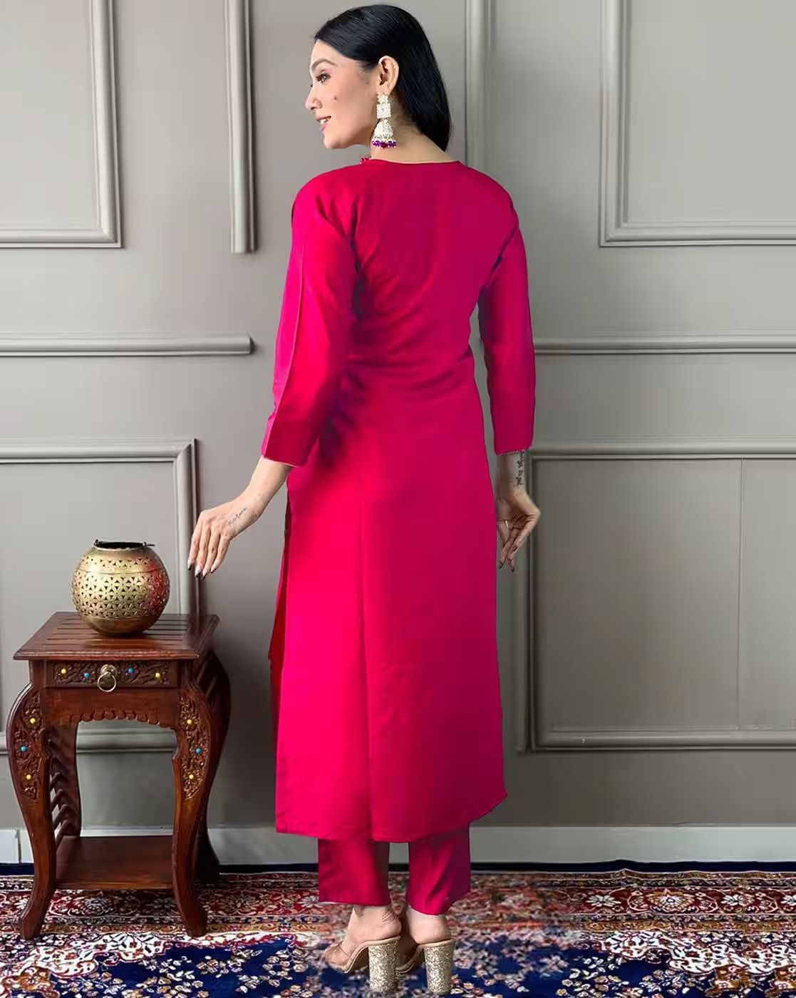 Women Embroidered Regular Thread Work Kurta with Pant & With Dupatta