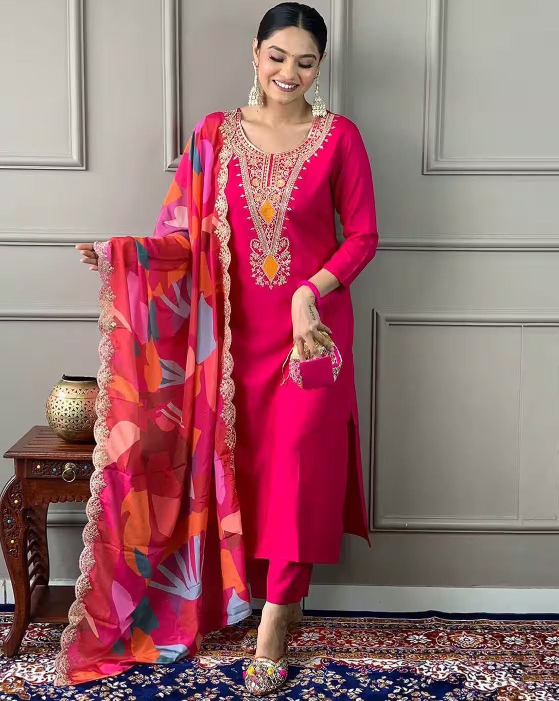 Women Embroidered Regular Thread Work Kurta with Pant & With Dupatta