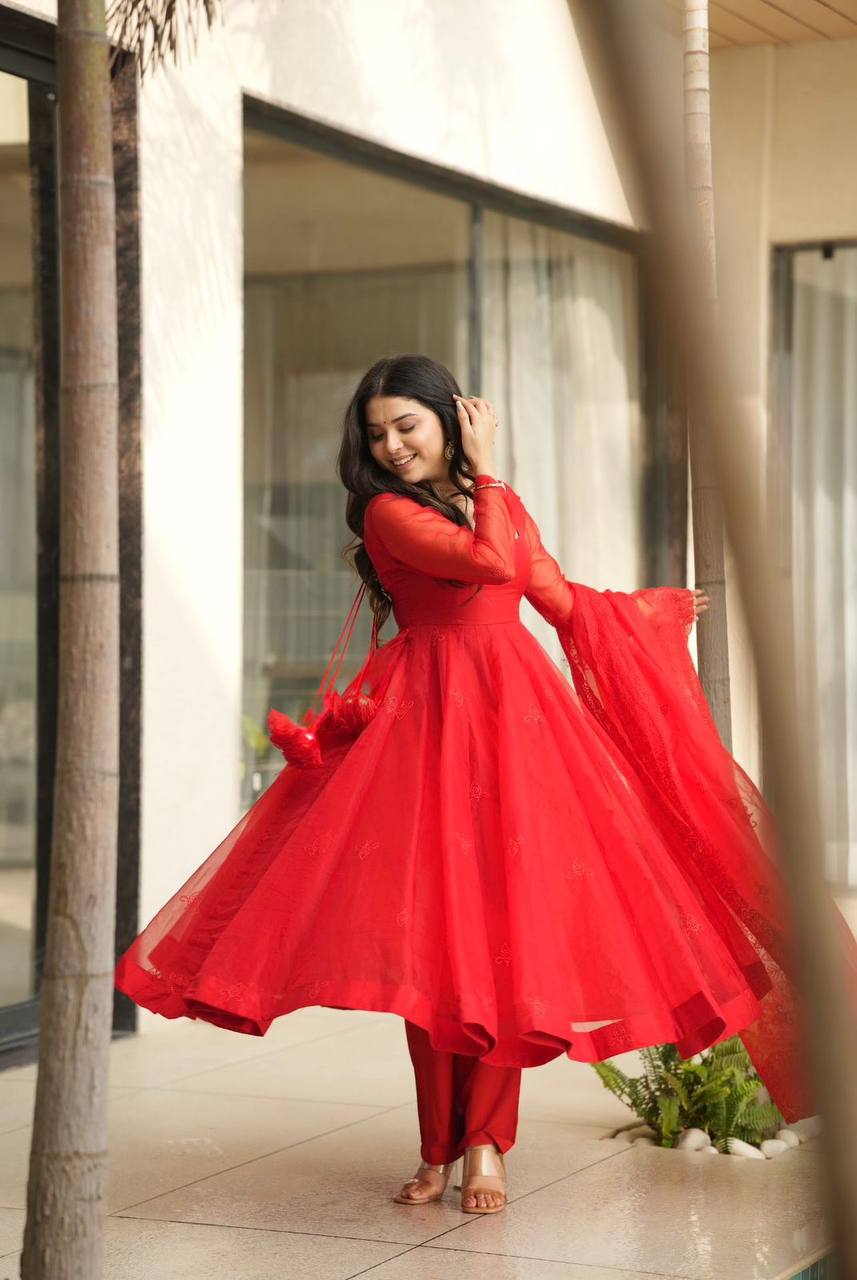 Dyed Organza Top Bottom Set with Matching Dupatta