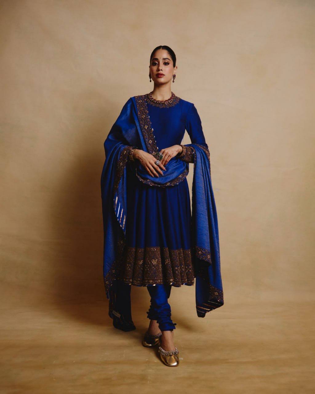 Jhanvi Kapoor Wearing Premium Long Anarkali Suit Set with Dupatta
