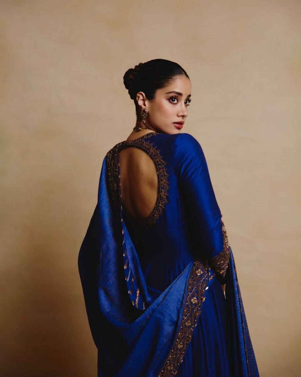 Jhanvi Kapoor Wearing Premium Long Anarkali Suit Set with Dupatta
