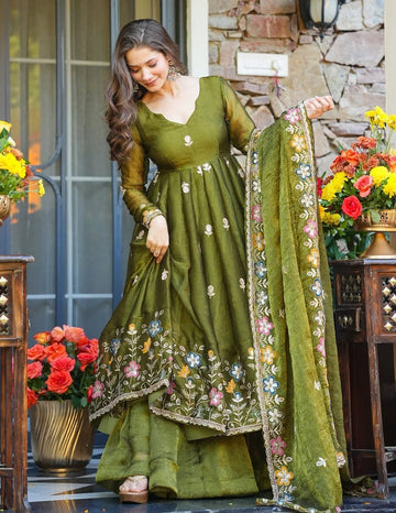 Women Designer Floral Embroidered Anarkali Suit Set