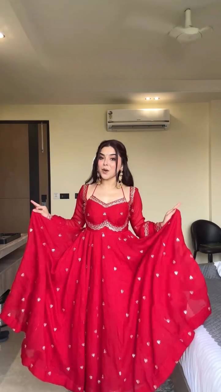 Women Designer Ethnic Anarkali Gown Set