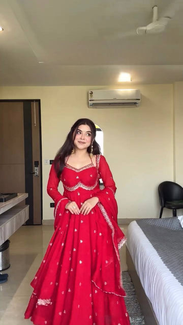 Women Designer Ethnic Anarkali Gown Set