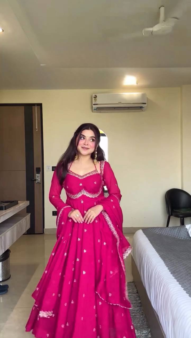 Women Designer Ethnic Anarkali Gown Set